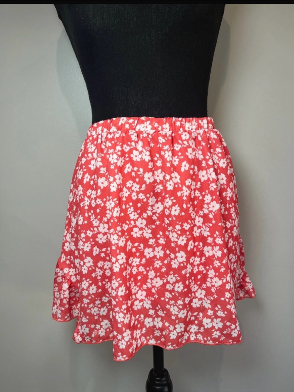 Pink Lily Coral Red Floral Skort